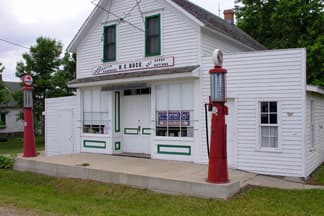 Hanover Historical Village preserves rural life near Alta