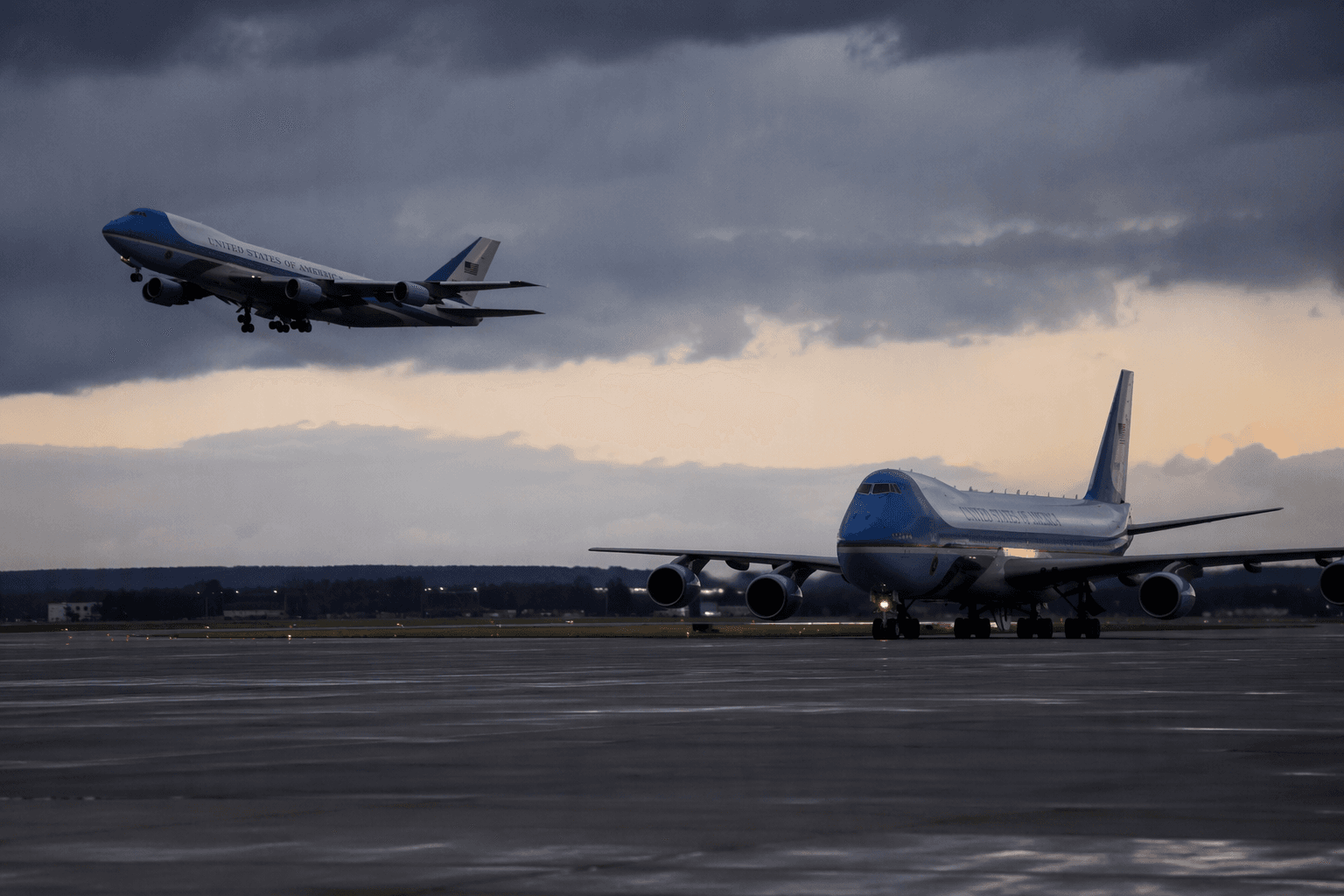 Trump reportedly used decoy Air Force One to hide Turkey departure
