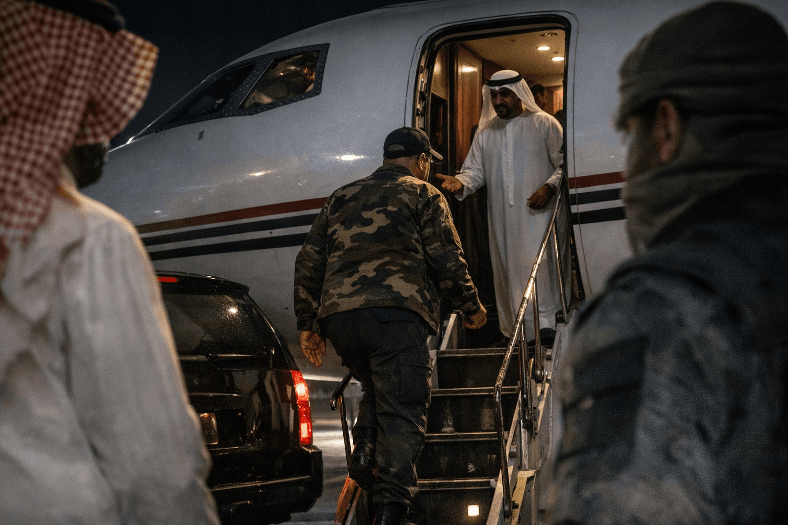 Saudi Accuses UAE of Smuggling Yemeni Separatist Leader to Abu Dhabi