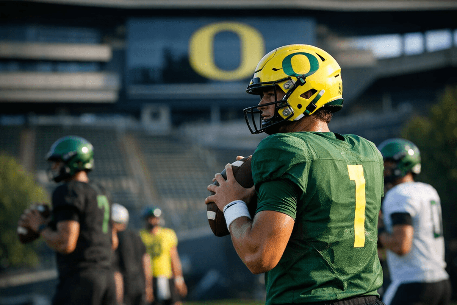 Oregon Ducks add Dylan Raiola in quarterback depth reshuffle
