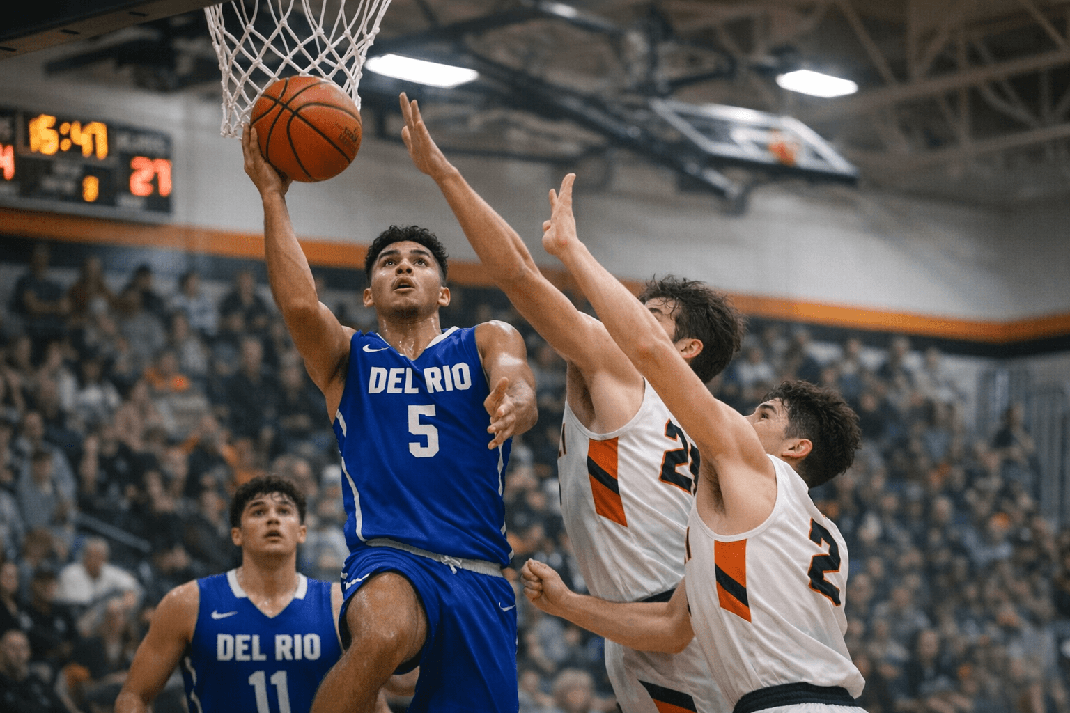 Del Rio defeats Medina Valley 74-55 in Castroville district game