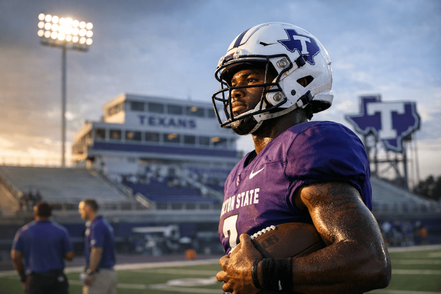 Taron Dickens, Top FCS Quarterback, Commits to Tarleton State