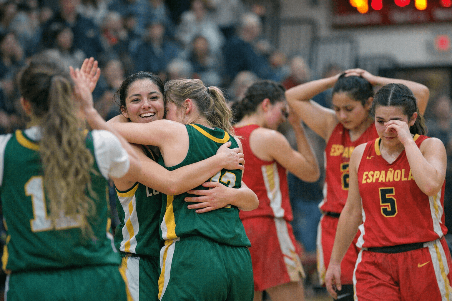 Los Alamos Hilltoppers Girls Basketball Defeats Española Valley 32-28