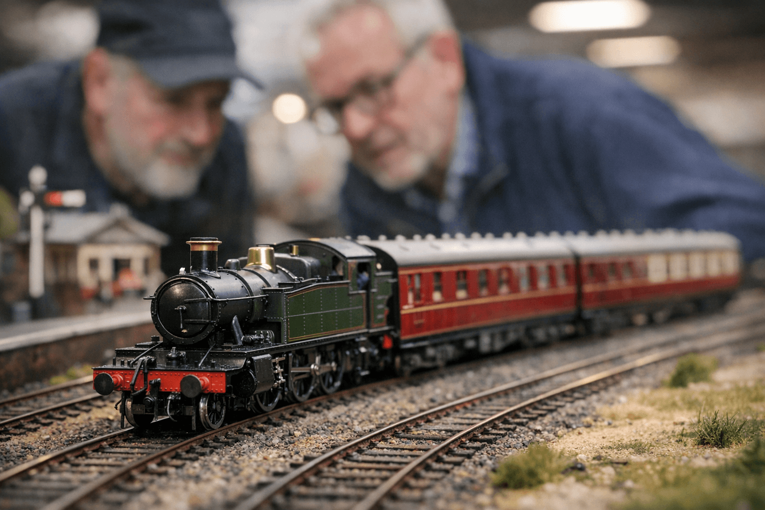 Rapido Trains unveils OO‑gauge GWR 45xx Small Prairie and Crimson Lake coaches