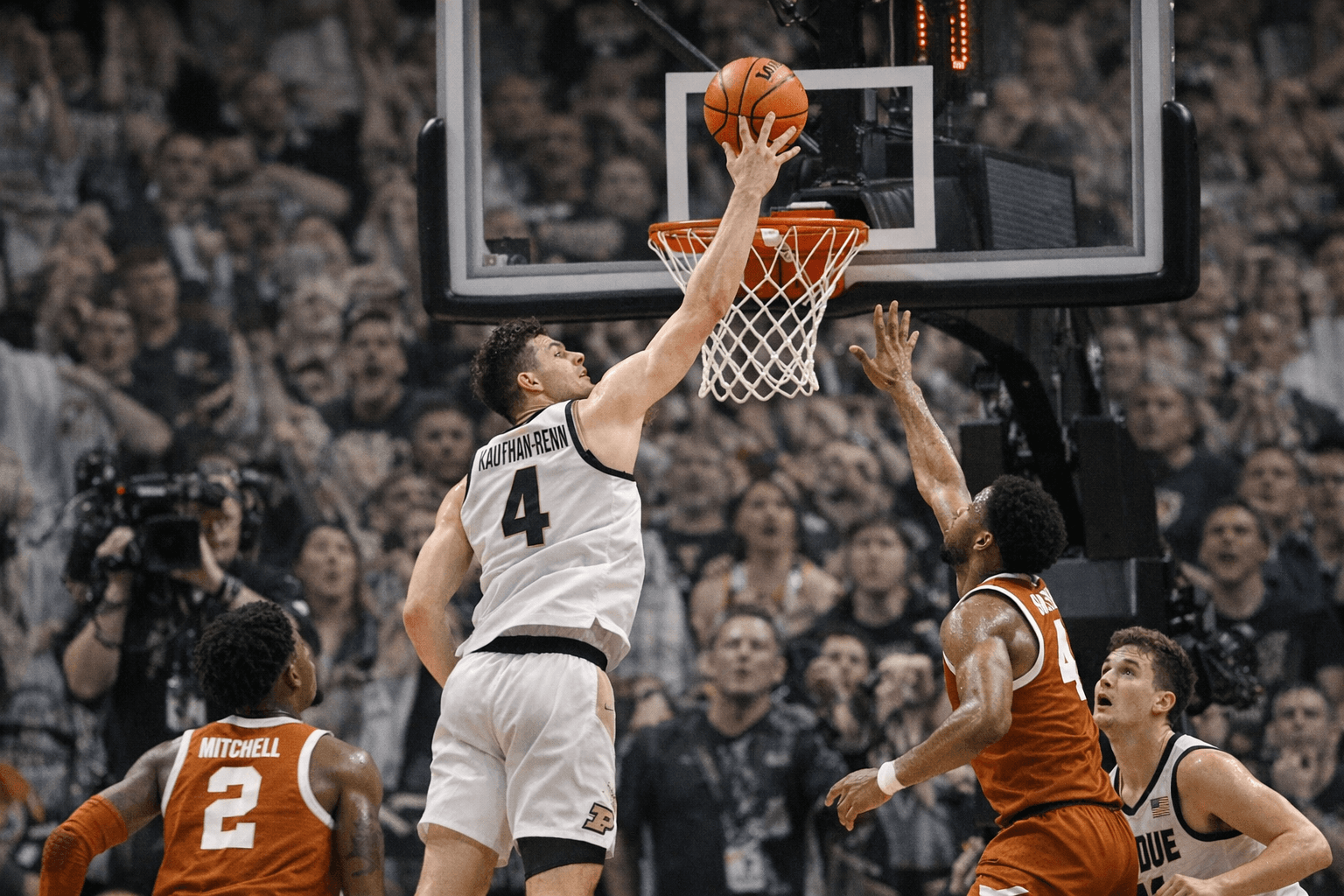 Kaufman-Renn's Last-Second Tip-In Sends Purdue to Elite Eight