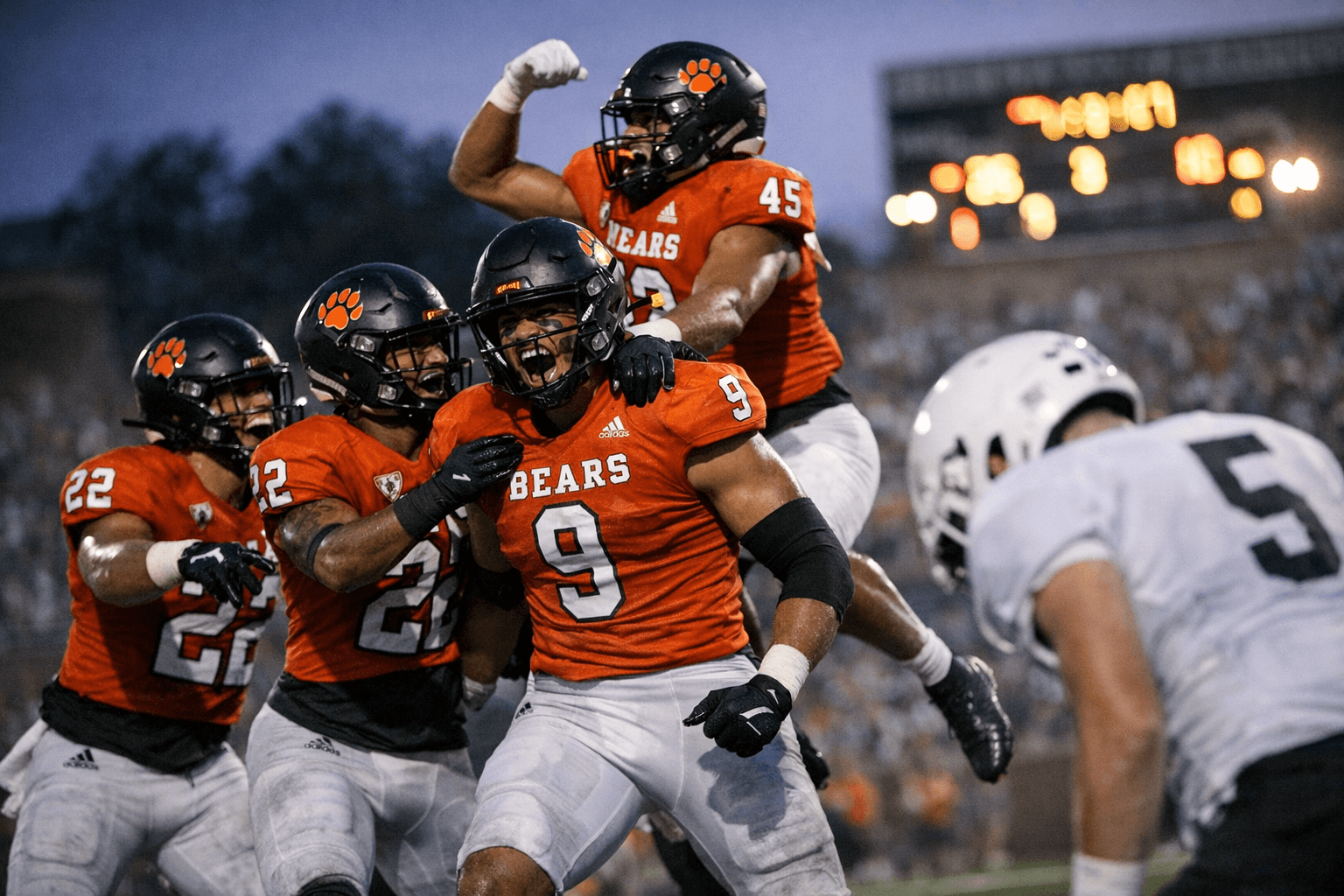 Mercer Defense Erupts Late, Rallies From Tie to Top Offense in Spring Game