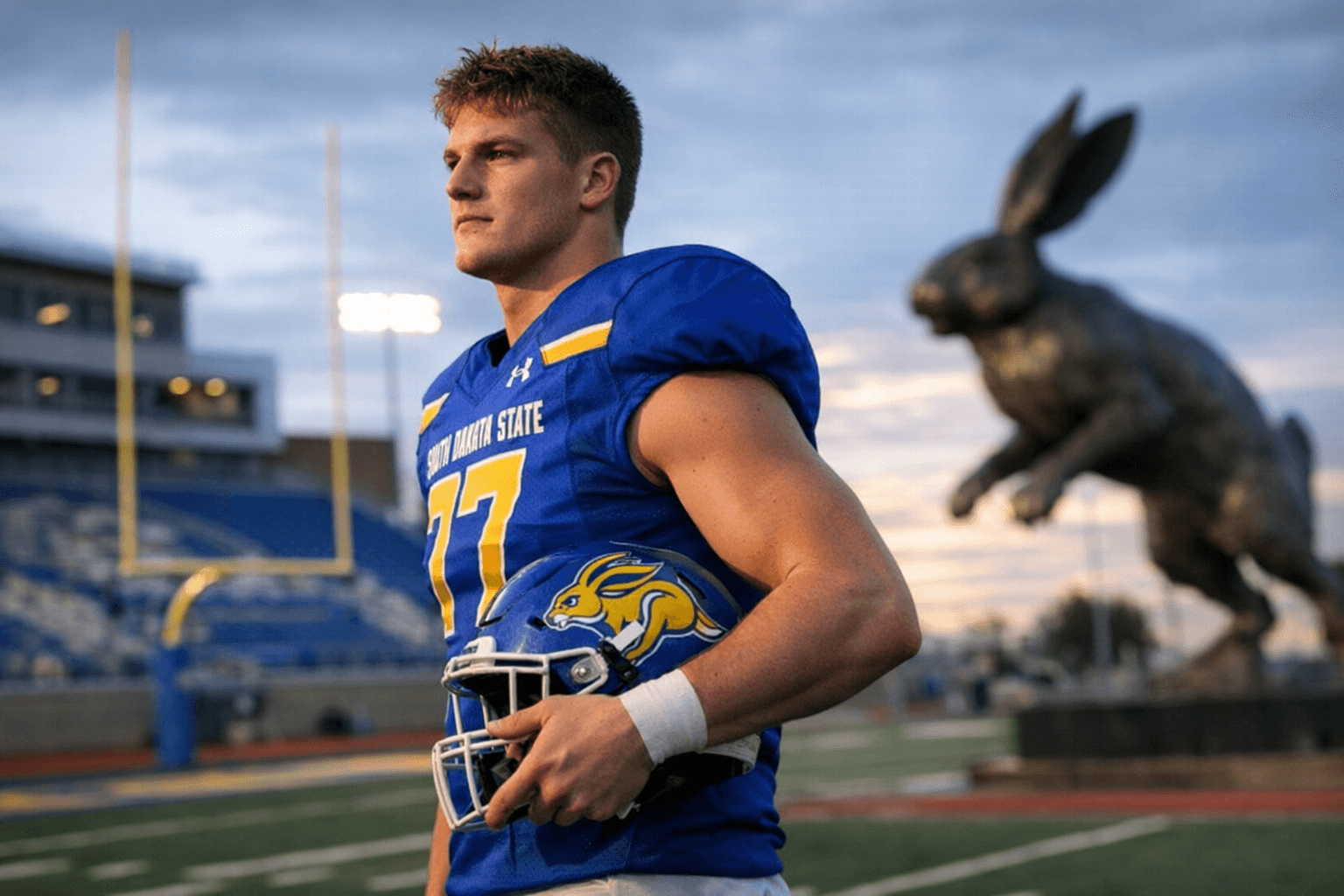 Minnesota Tight End Jameson Smuda Commits to South Dakota State Jackrabbits