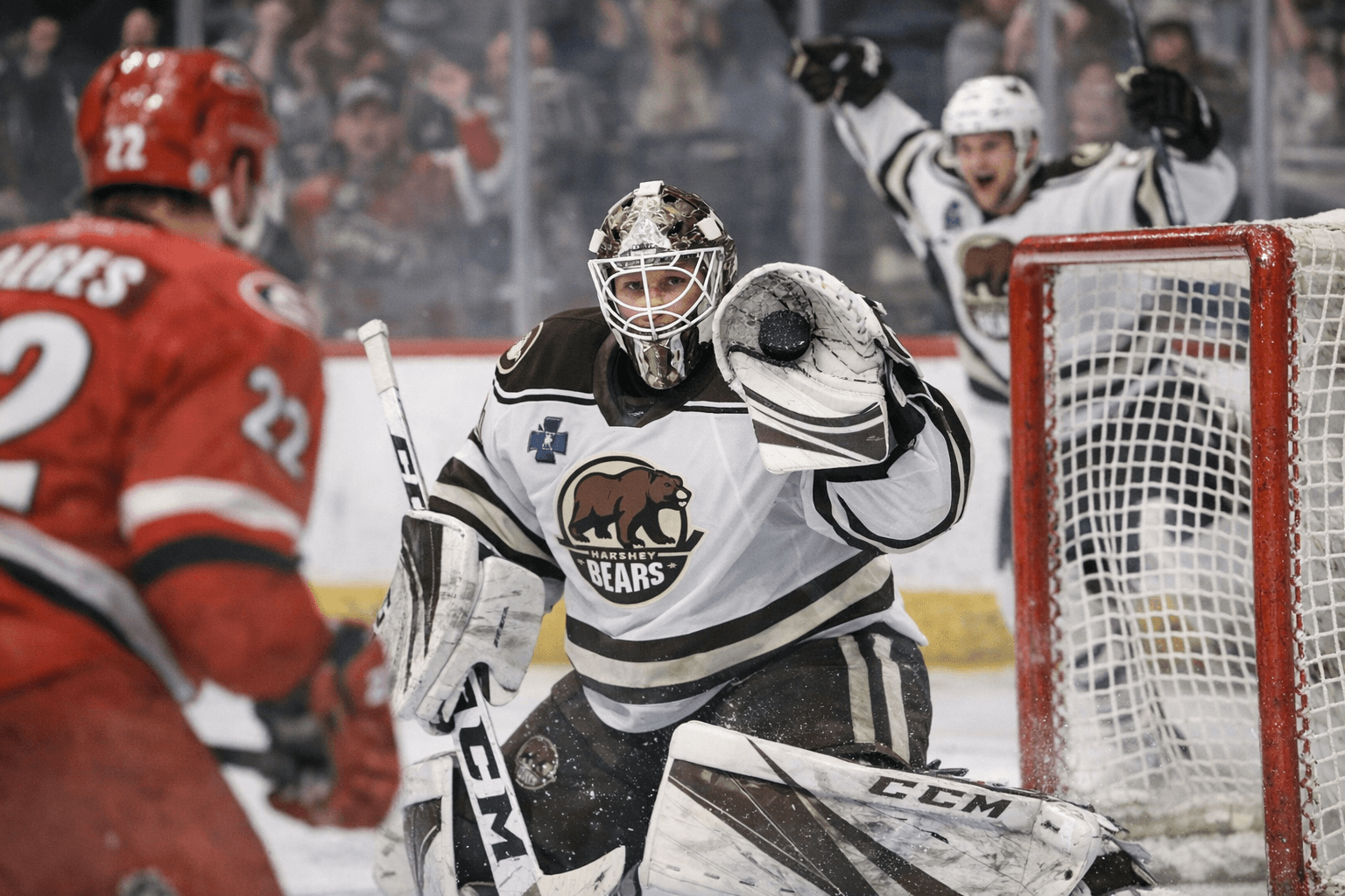 Stevenson returns, Hershey tops Charlotte 2-1 to near playoff berth