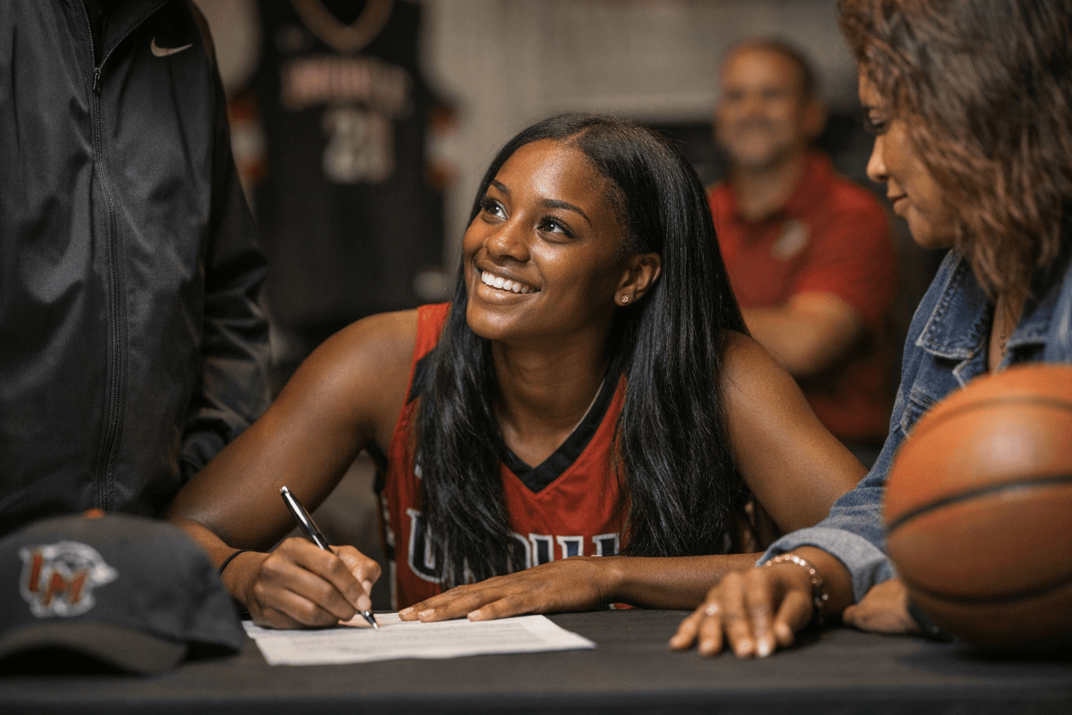 Prattville native Ariel Gilchrist signs with University of Mobile basketball team