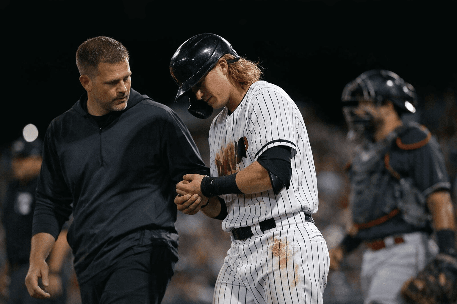 Jackson Holliday exits Triple-A rehab game with right hand discomfort