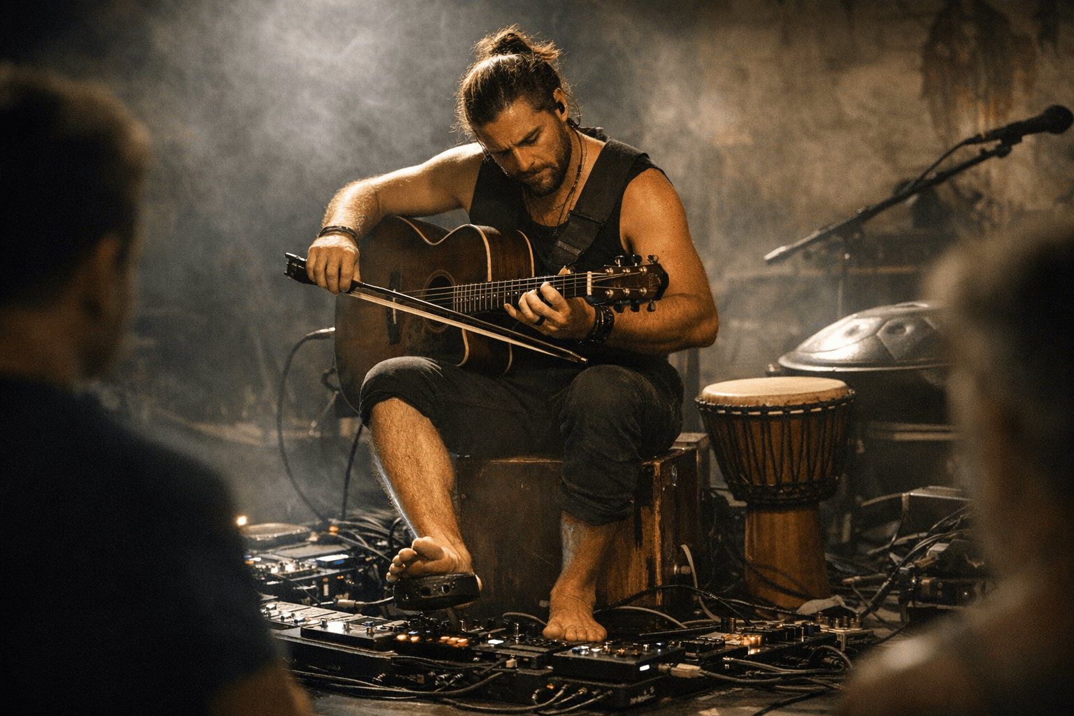 Reinhardt Buhr wows fans with live-looped bowed guitar and foot percussion