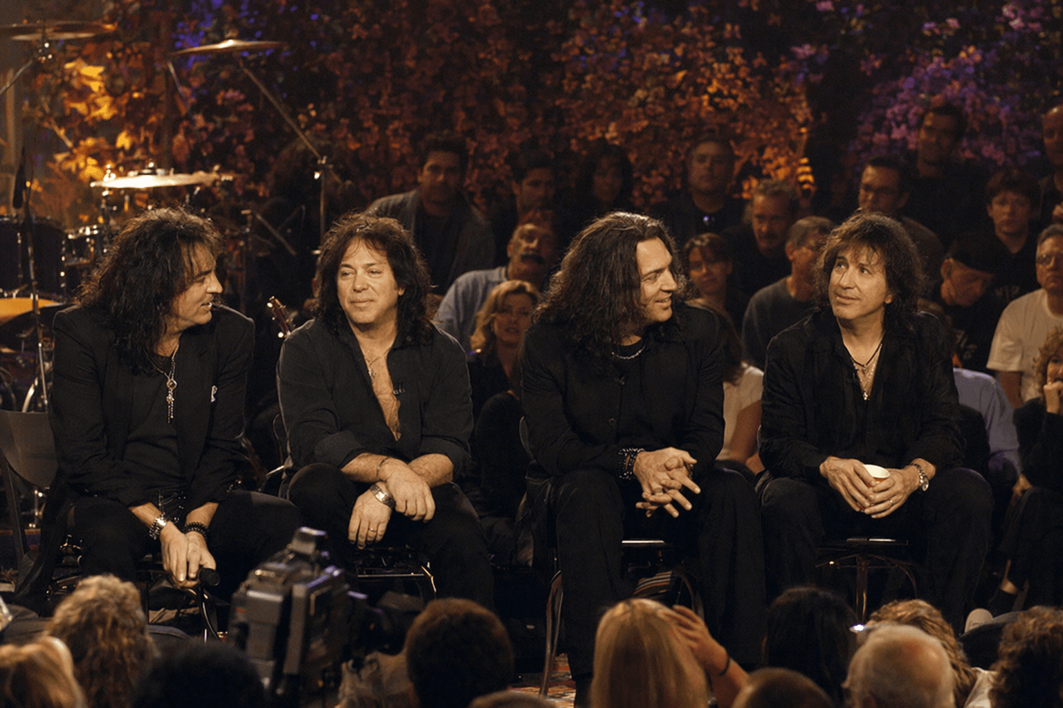 Peter Criss recalls KISS Unplugged reunion that sparked 1996 comeback