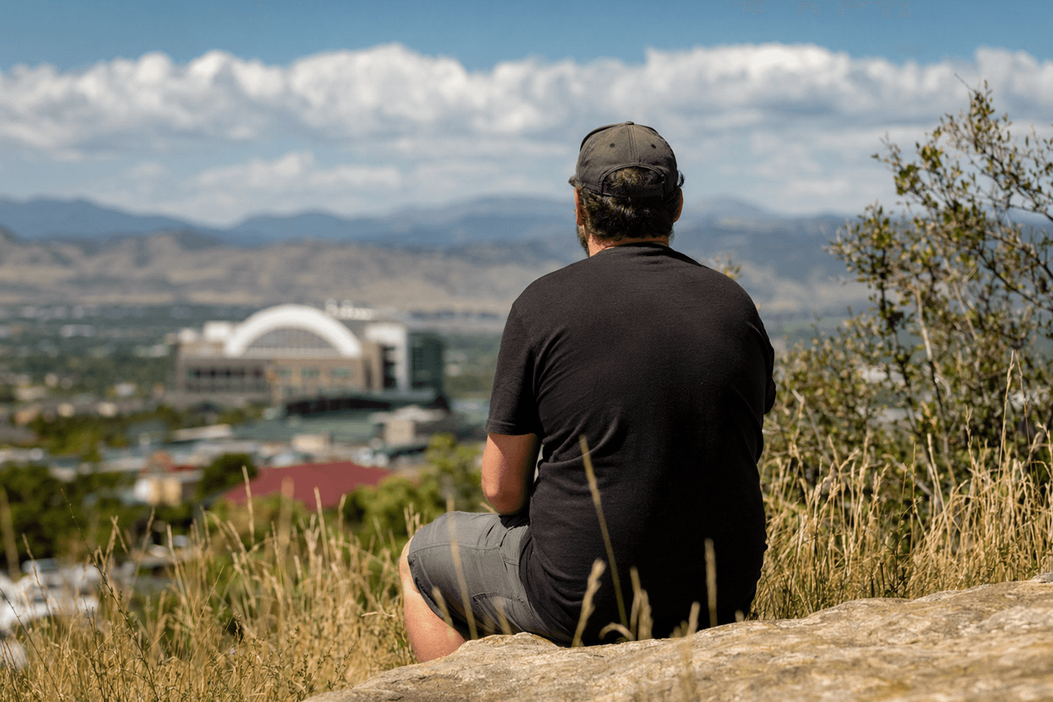 Lone Tree man surrenders on warrants, credits recovery and accountability