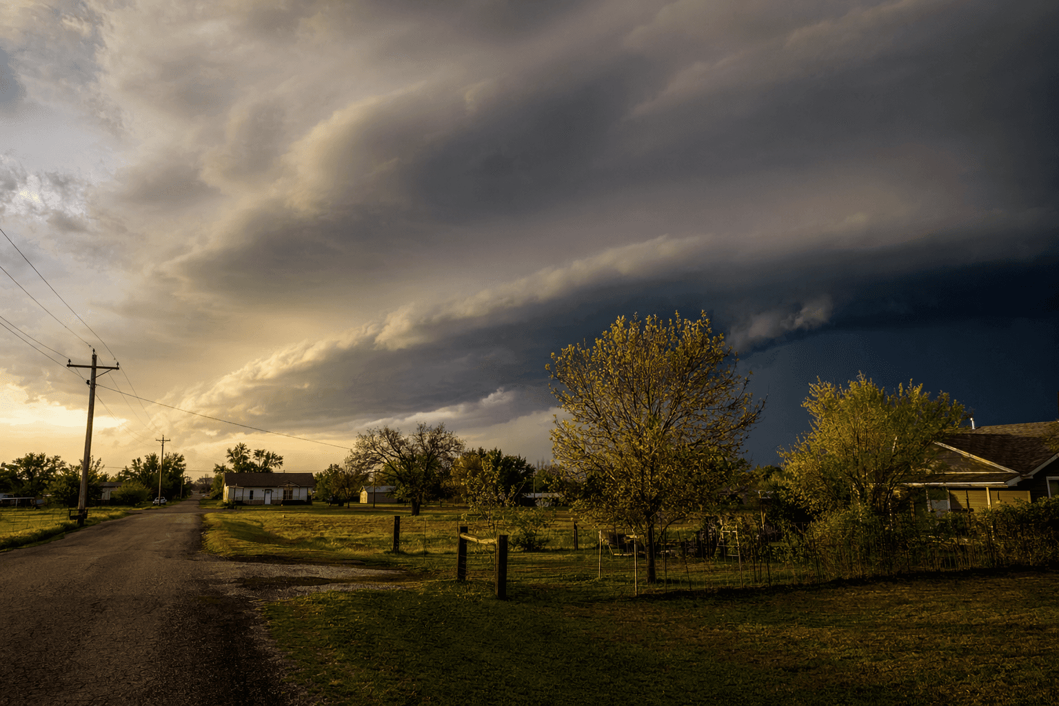 Thunderstorms possible across Texas County, strong winds and hail main threats