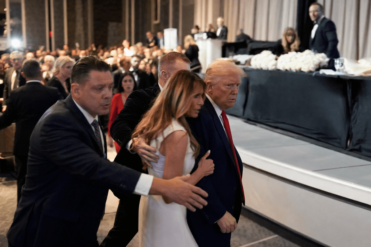 Gunshots Rock White House Correspondents Dinner as Trump Evacuated from Stage