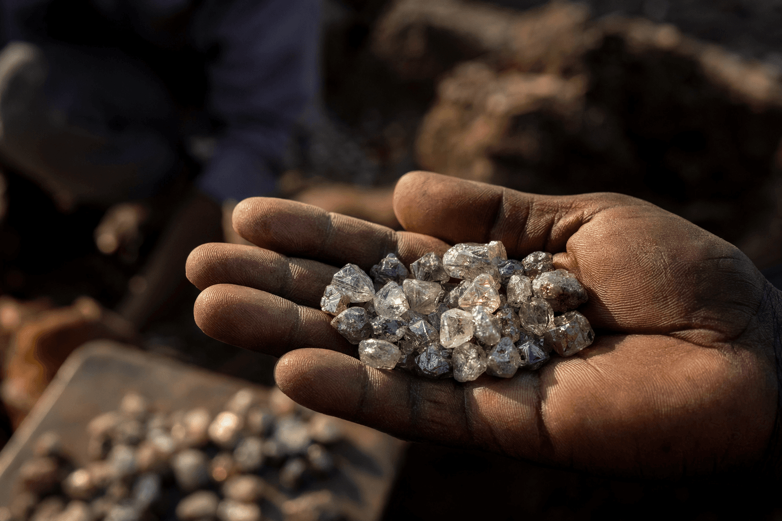 Raw Diamonds Gain Appeal as Buyers Seek Authenticity and Story