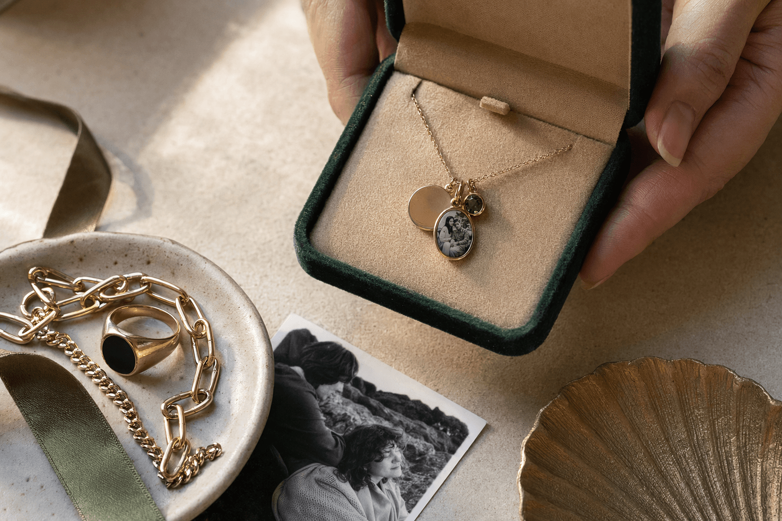 Personalized Jewelry Keeps Rising as Shoppers Seek Meaningful Gifts
