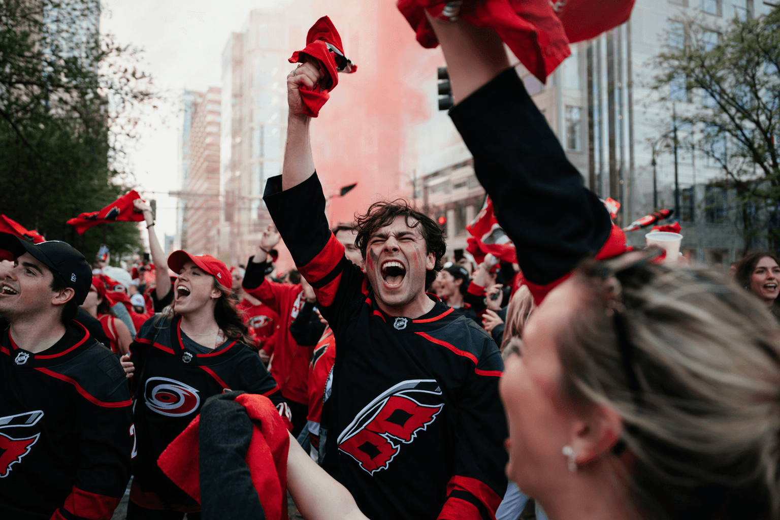 Hurricanes sweep Senators, advance to second round of playoffs