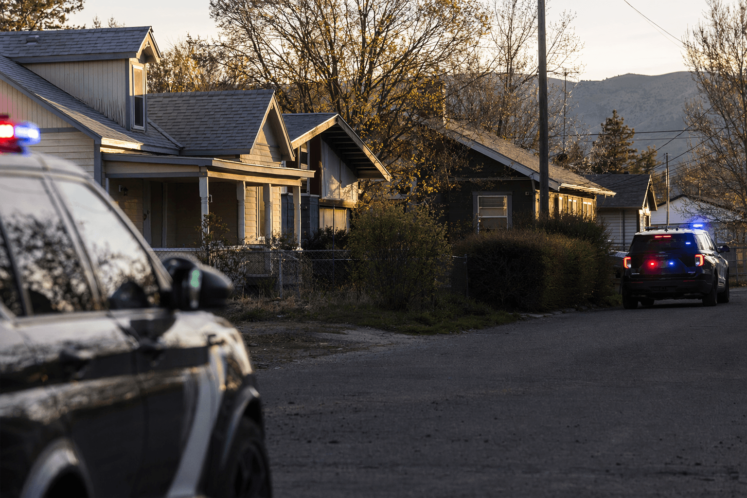 Baker City police serve theft warrants, jail one, cite another