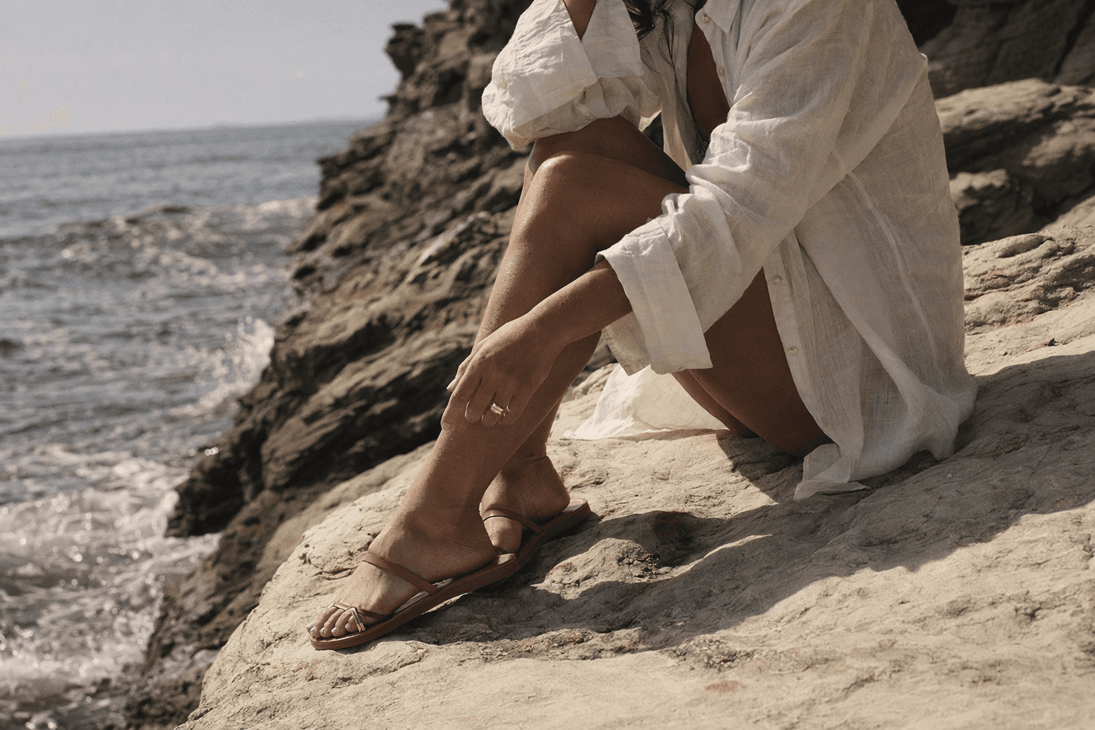 Coastal Grandmother Sandals, Minimalist Toe-Ring Styles Take Over Spring