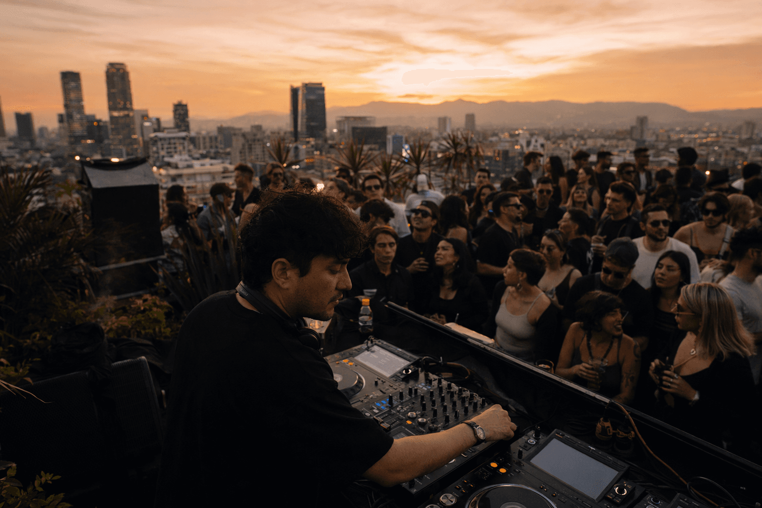 Tarek JR’s Taq blends dark minimal techno with soulful, introspective melodies