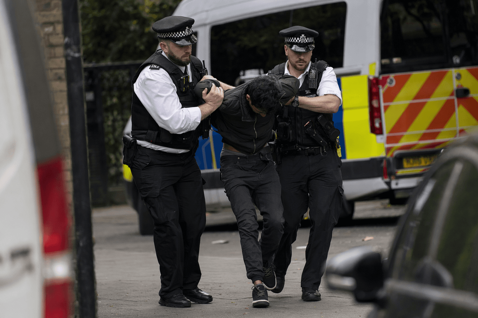 London police detain suspect after alleged stabbing attempt on Jewish public