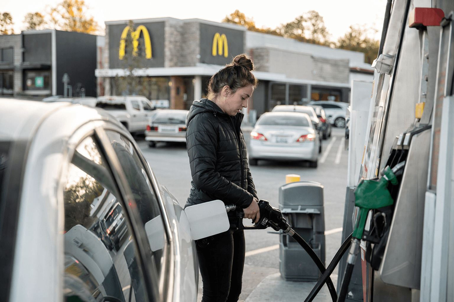 High gas prices threaten McDonald’s traffic, labor scheduling and retention