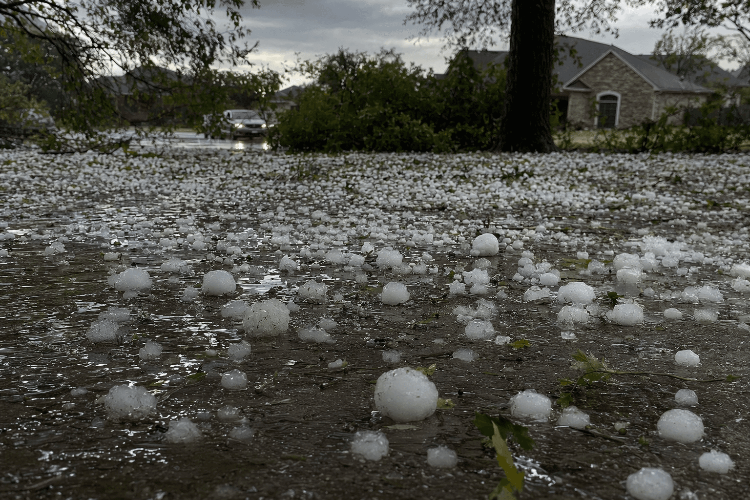 Tennis ball-sized hail pounds Rockwall County as storms trigger warnings