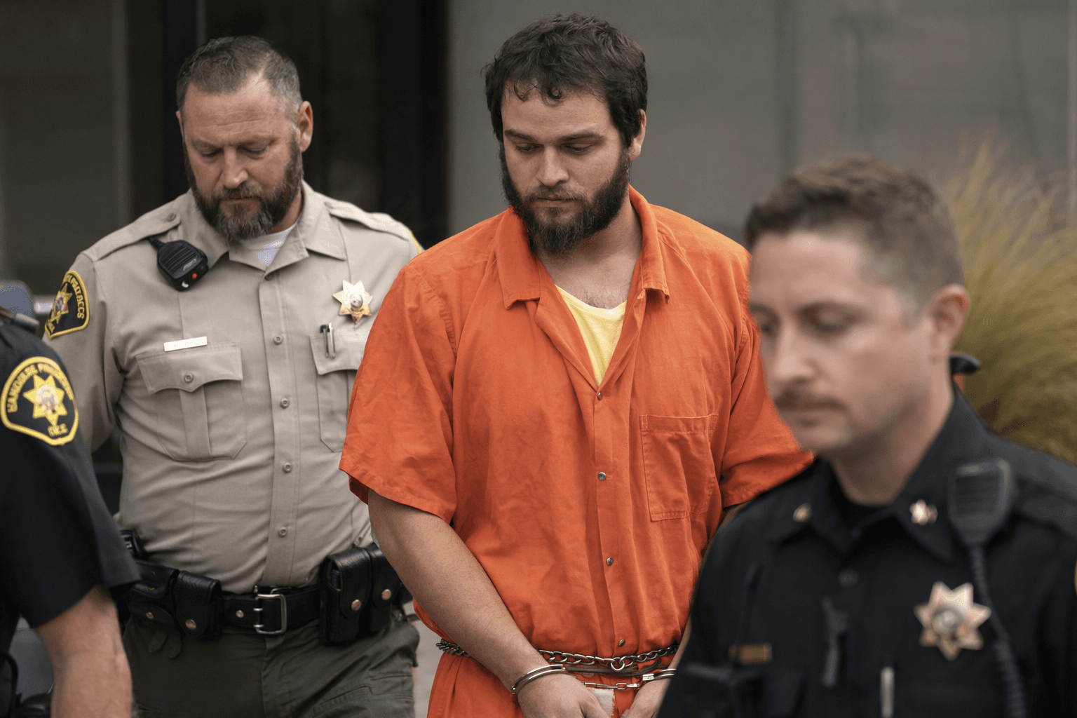 Prosecutors offer Combs 50 years to life ahead of murder retrial