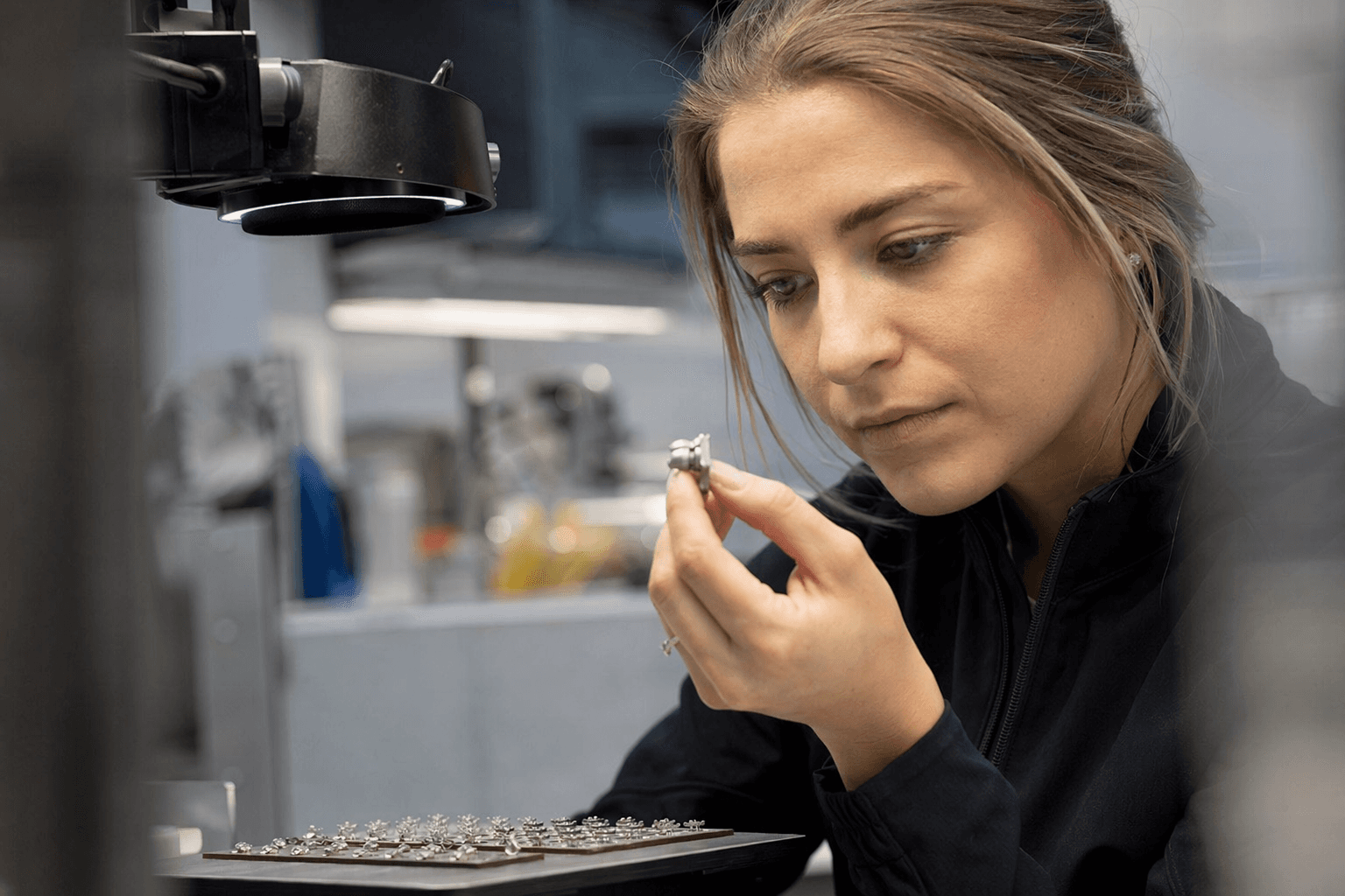 LightForce launches first patient-specific 3D printed metal orthodontic bracket