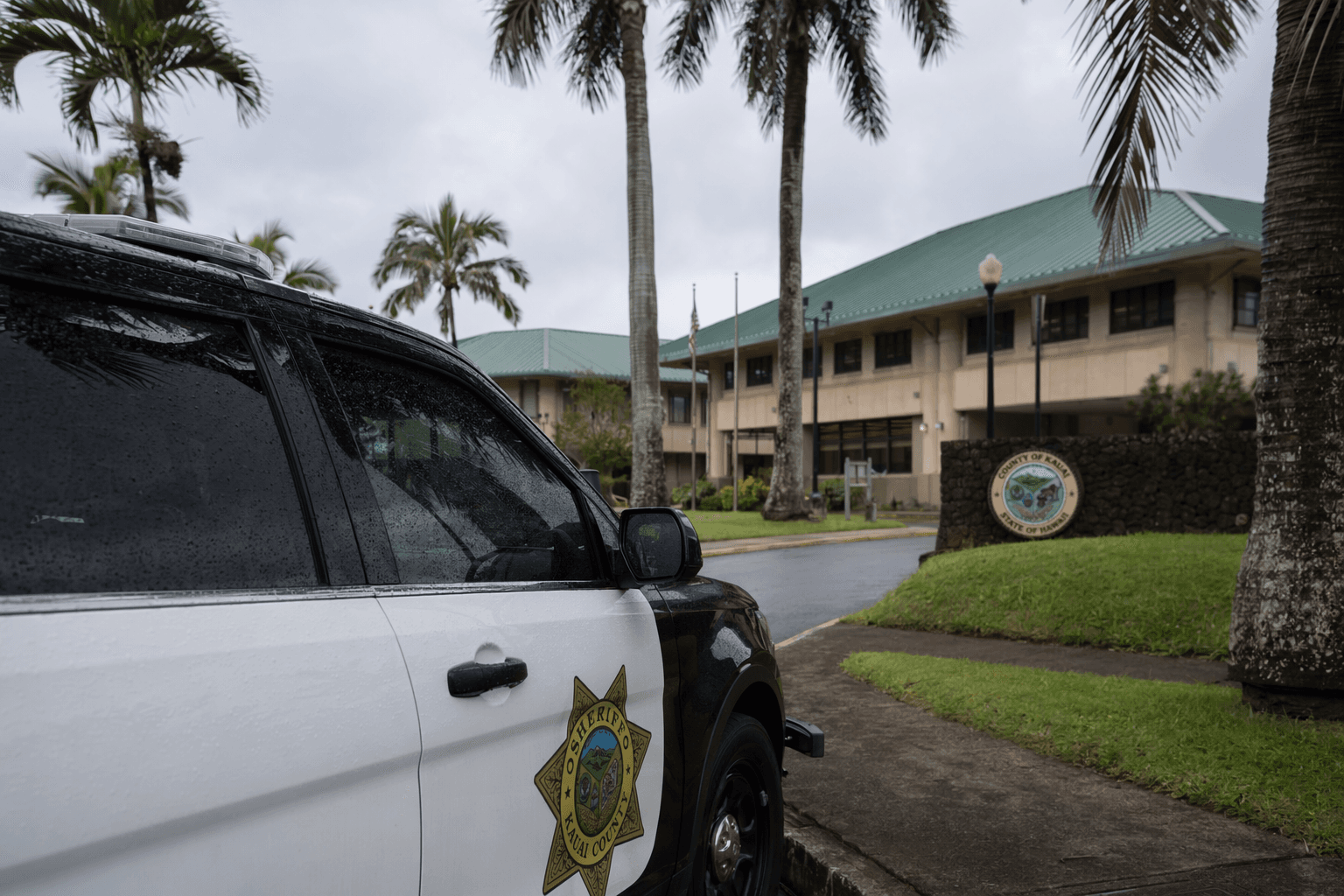 Kauai County warns residents about fake court, traffic payment texts