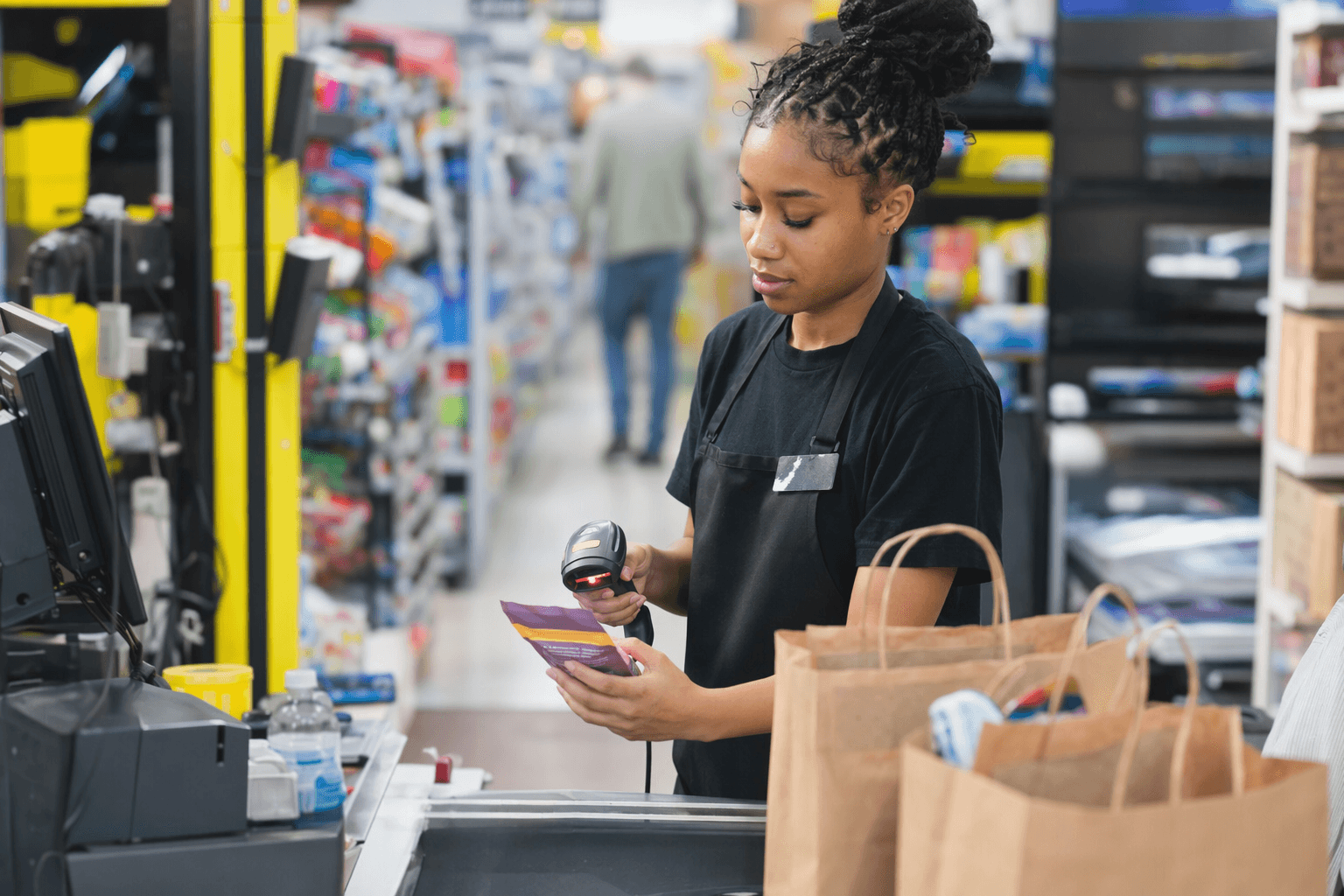 Gen Z shoppers seek mid-priced treats, a lesson for Dollar General stores