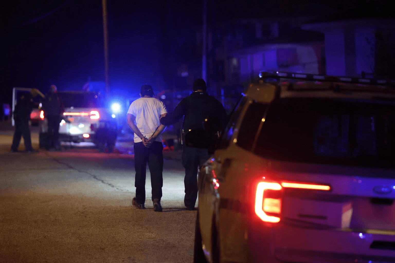 High Point officer injured arresting armed man on East Green Drive