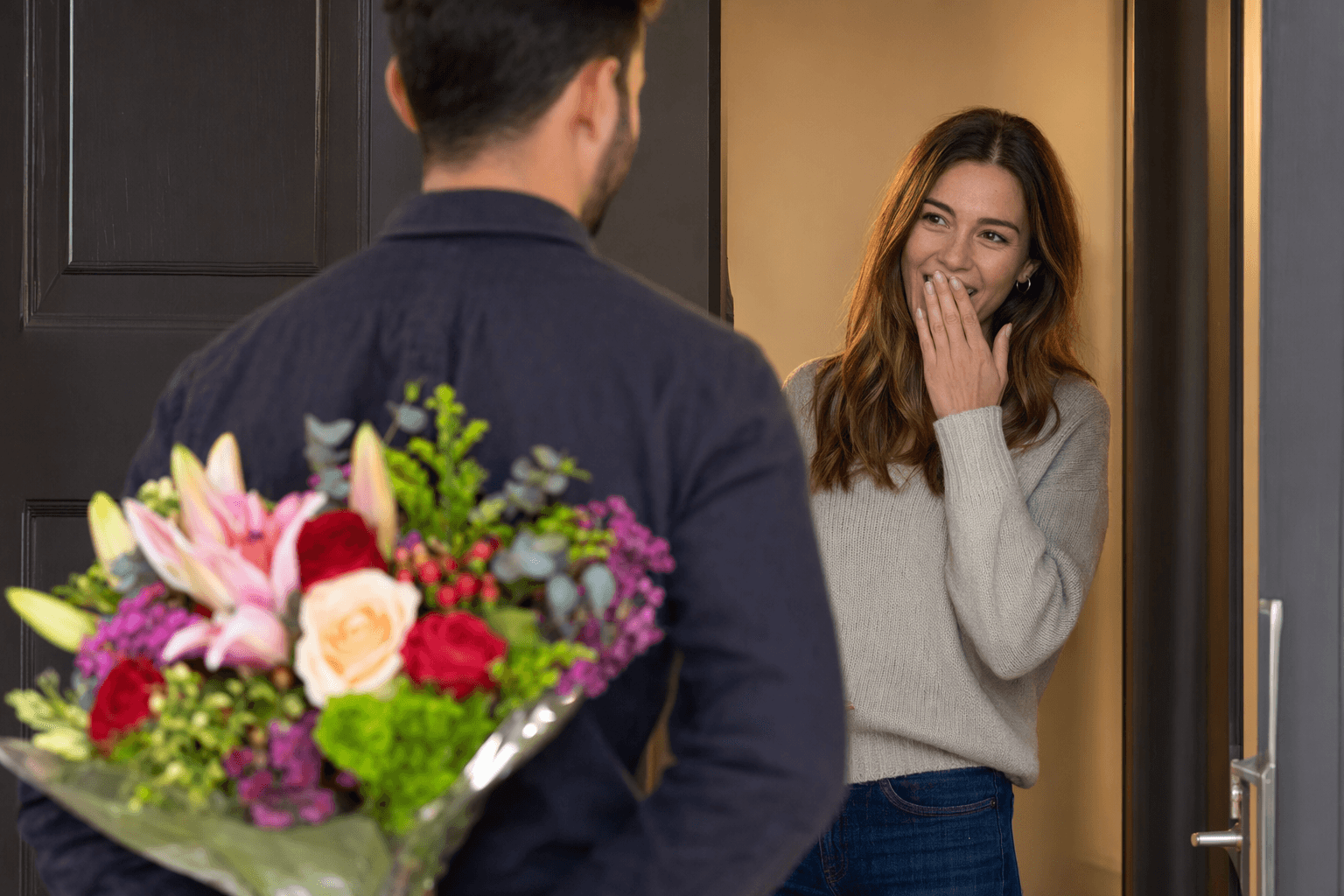 15 Best Flower Delivery Services for Last-Minute Anniversary Gifts
