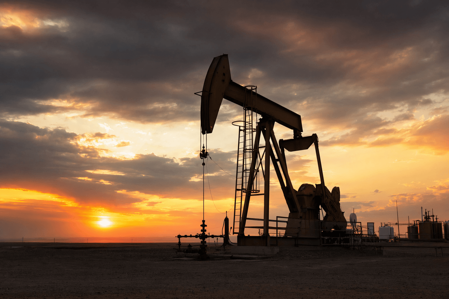 Brent crude falls 2 percent after topping 126 amid Middle East tensions