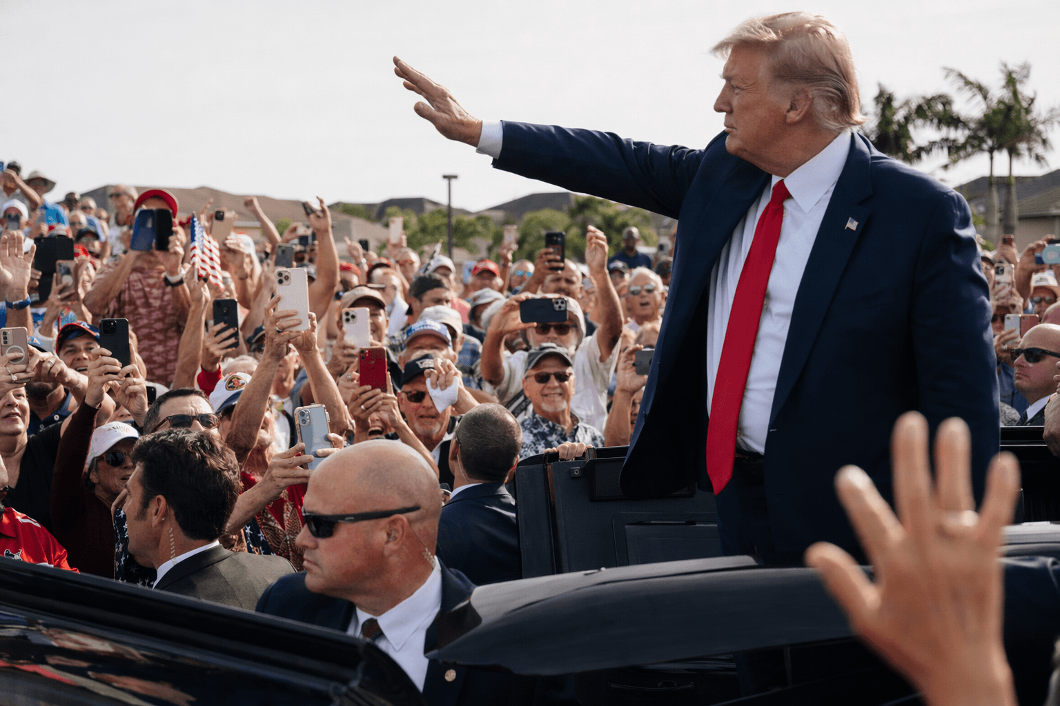 Trump rallies Villages crowd, protesters gather at Florida retirement community
