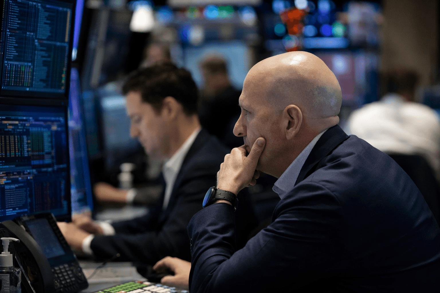 Goldman Sachs shareholders elect directors, back pay, reject proposals