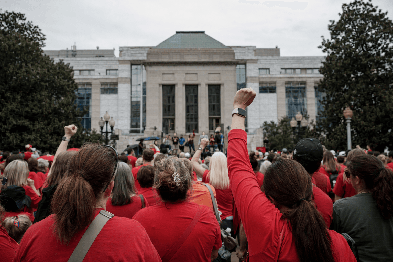 Alamance educators join Raleigh rally for school funding, higher pay
