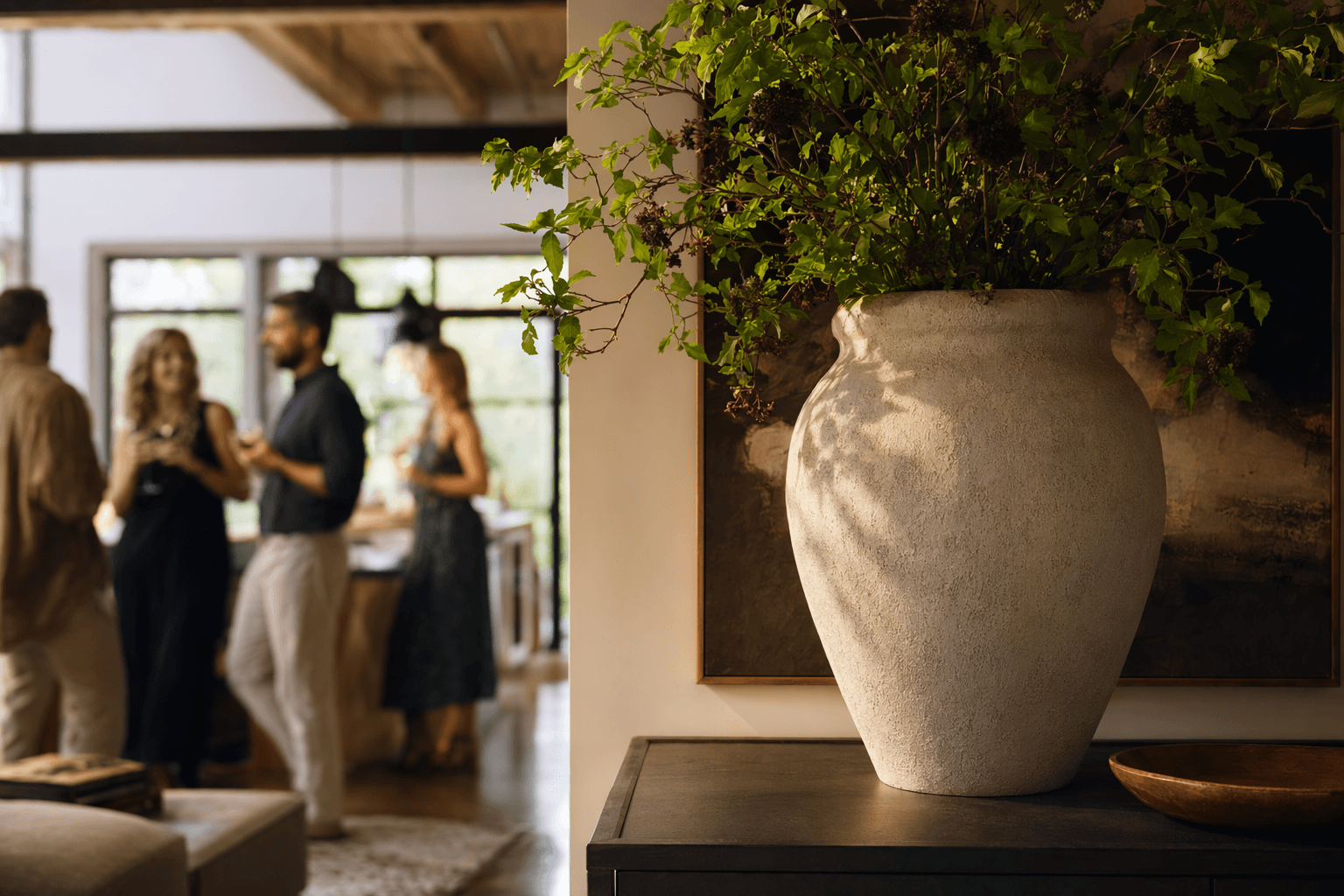 Oversized vases and lush florals are HomeGoods’ hottest housewarming gift trend
