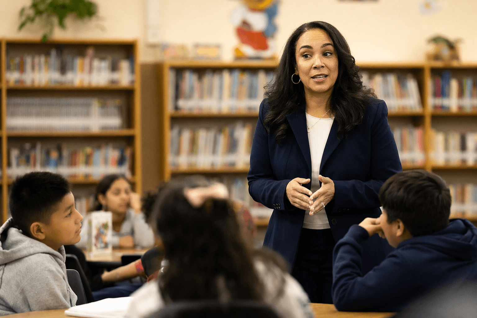 Rizpah Bellard launches Fresno Unified campaign, backs early literacy goals
