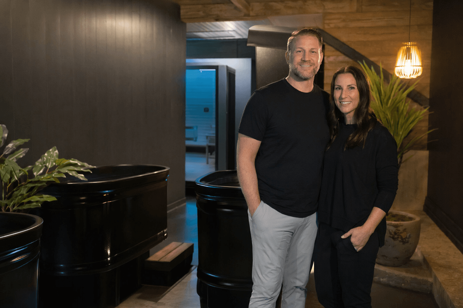 Carmel couple opens Indiana’s first Degree Wellness, pairing cold plunges with recovery therapies