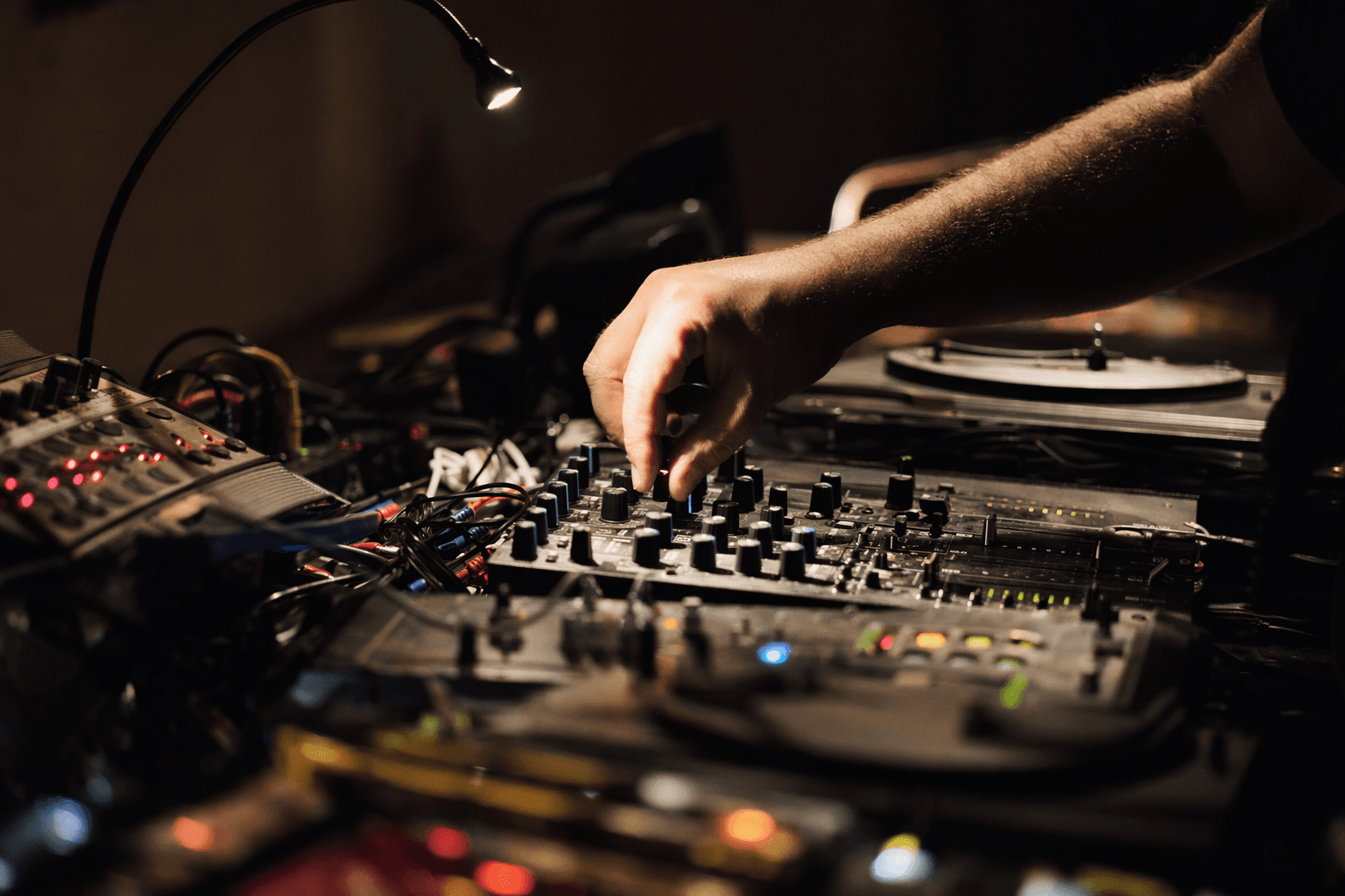 Baby Ford shares unreleased Mark Broom remix, minimal techno archival drop