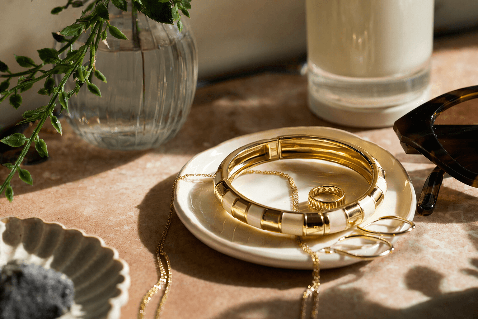 Toscana’s Striped Gold-Plated Bangle Brings Stackable Style for $20