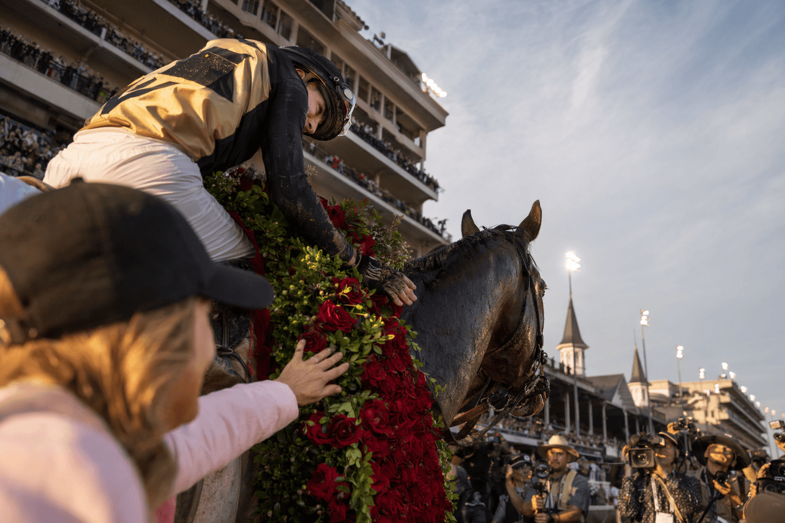 Golden Tempo shocks Kentucky Derby field, Cherie DeVaux makes history