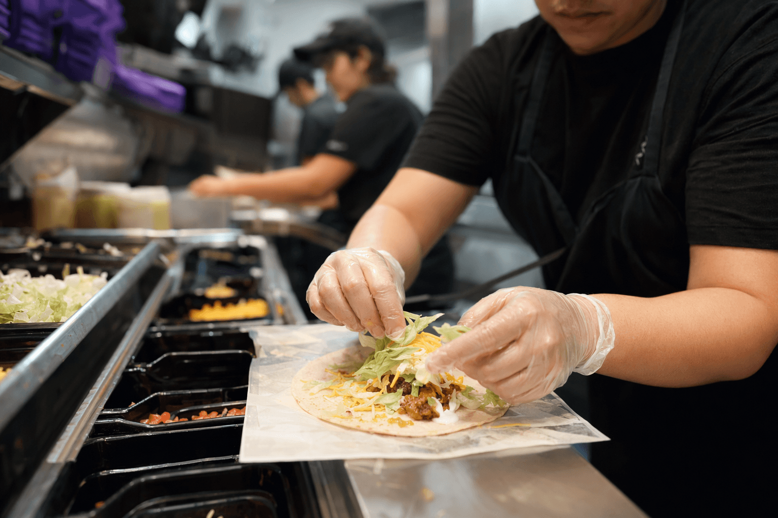 Taco Bell expands in Permian Basin to ease long lines, train staff