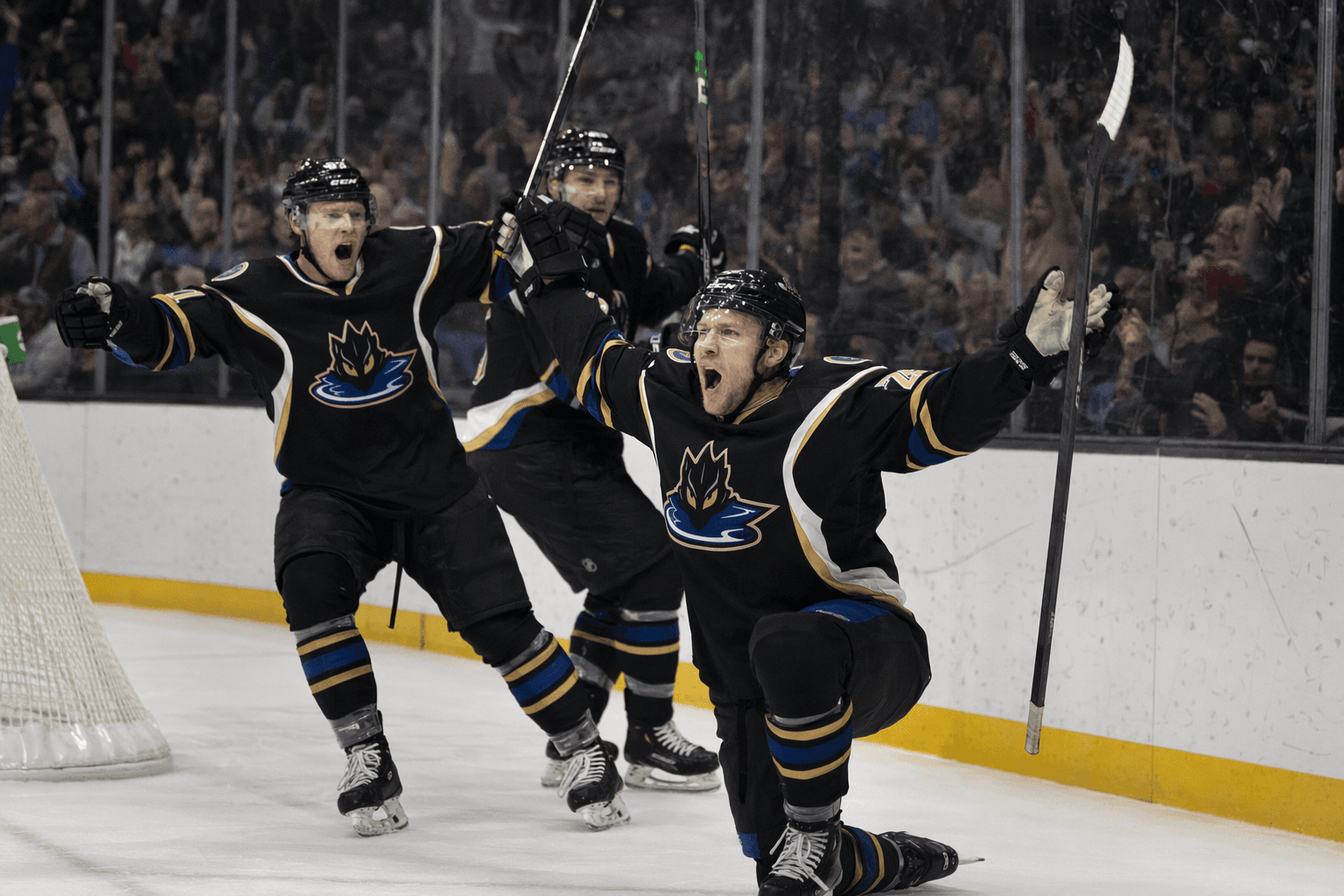 Fasching’s first playoff goal lifts Monsters past Crunch in overtime, 4-3