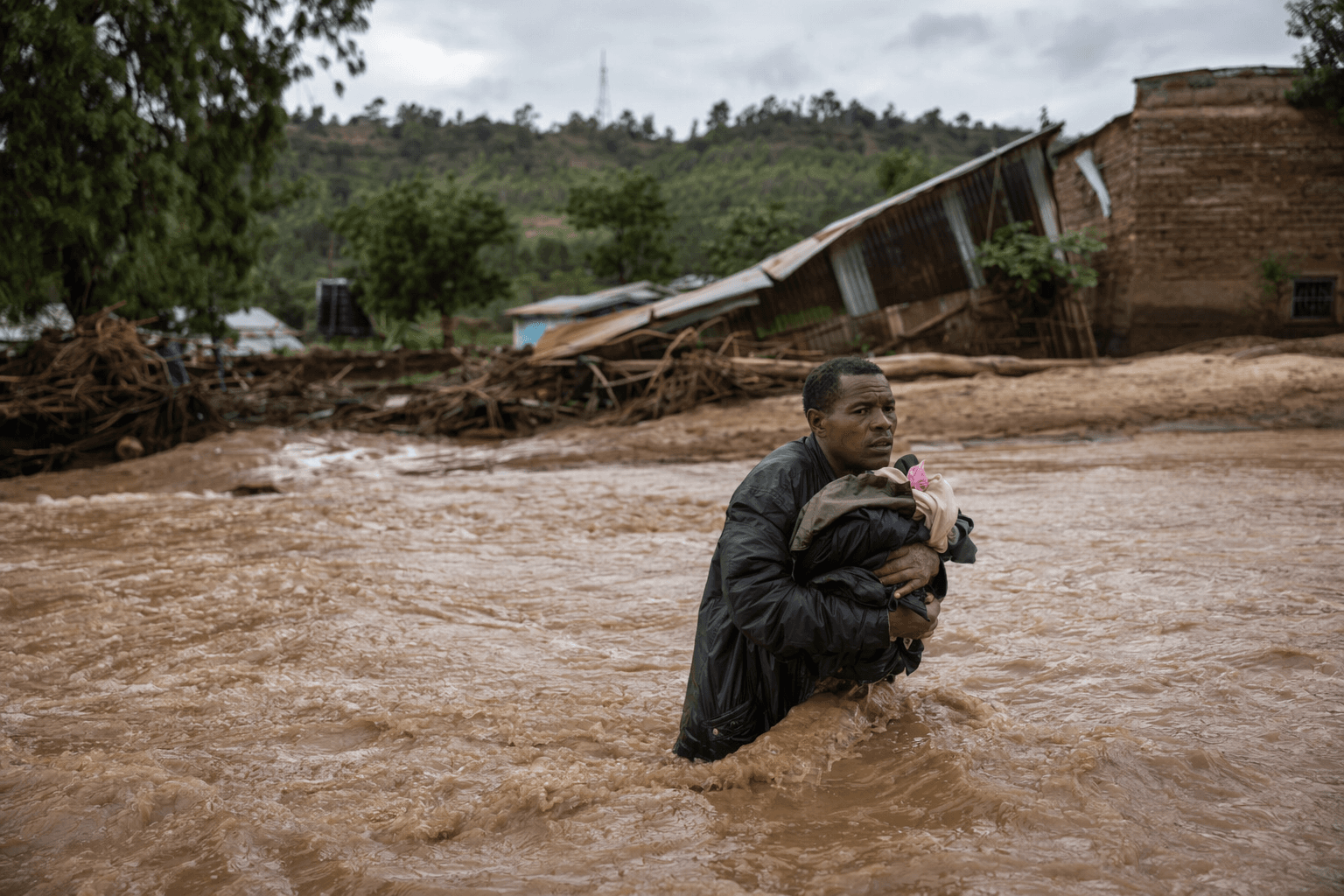Kenya flood, landslide death toll rises to 18 amid heavy rains