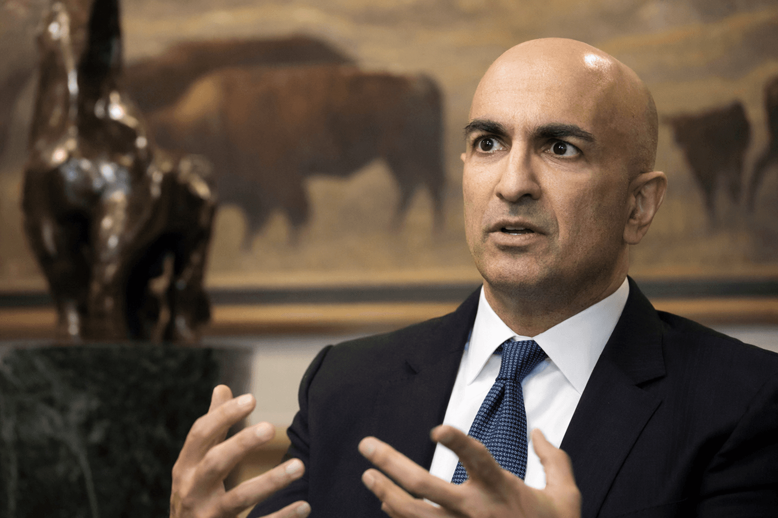 Kashkari warns tariffs and oil shock could force Fed hikes