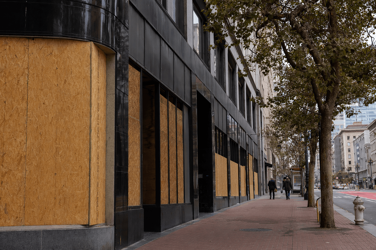 San Francisco’s Mid-Market still struggles with empty storefronts, boarded buildings