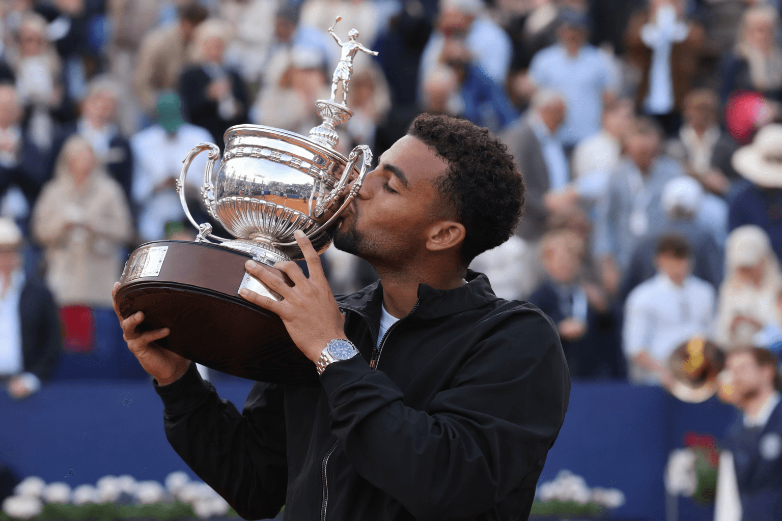 Arthur Fils beats Rublev to win Barcelona Open title at 21
